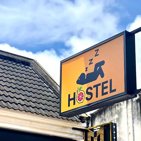 Sweett Lemon Hostel Patong Екстериор снимка