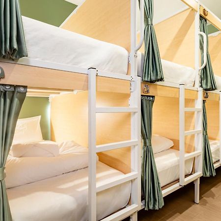 Sweett Lemon Hostel Patong Екстериор снимка