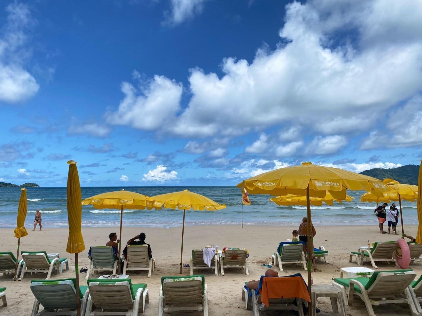 Sweett Lemon Hostel Patong Екстериор снимка