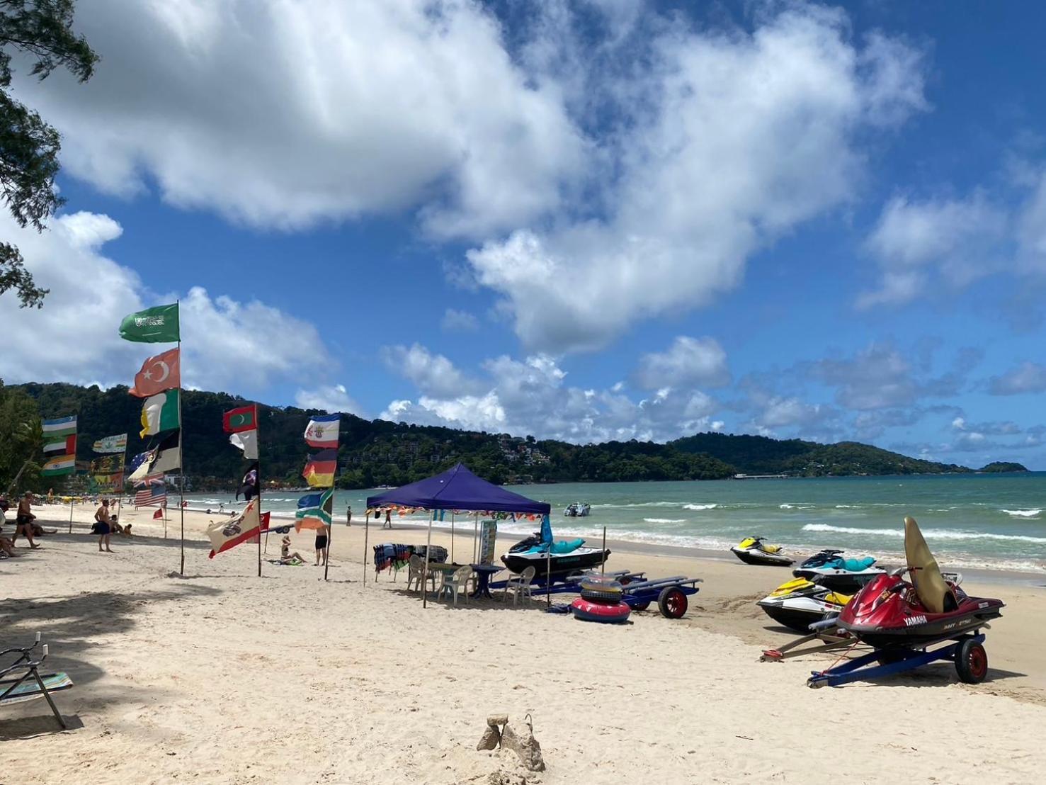 Sweett Lemon Hostel Patong Екстериор снимка