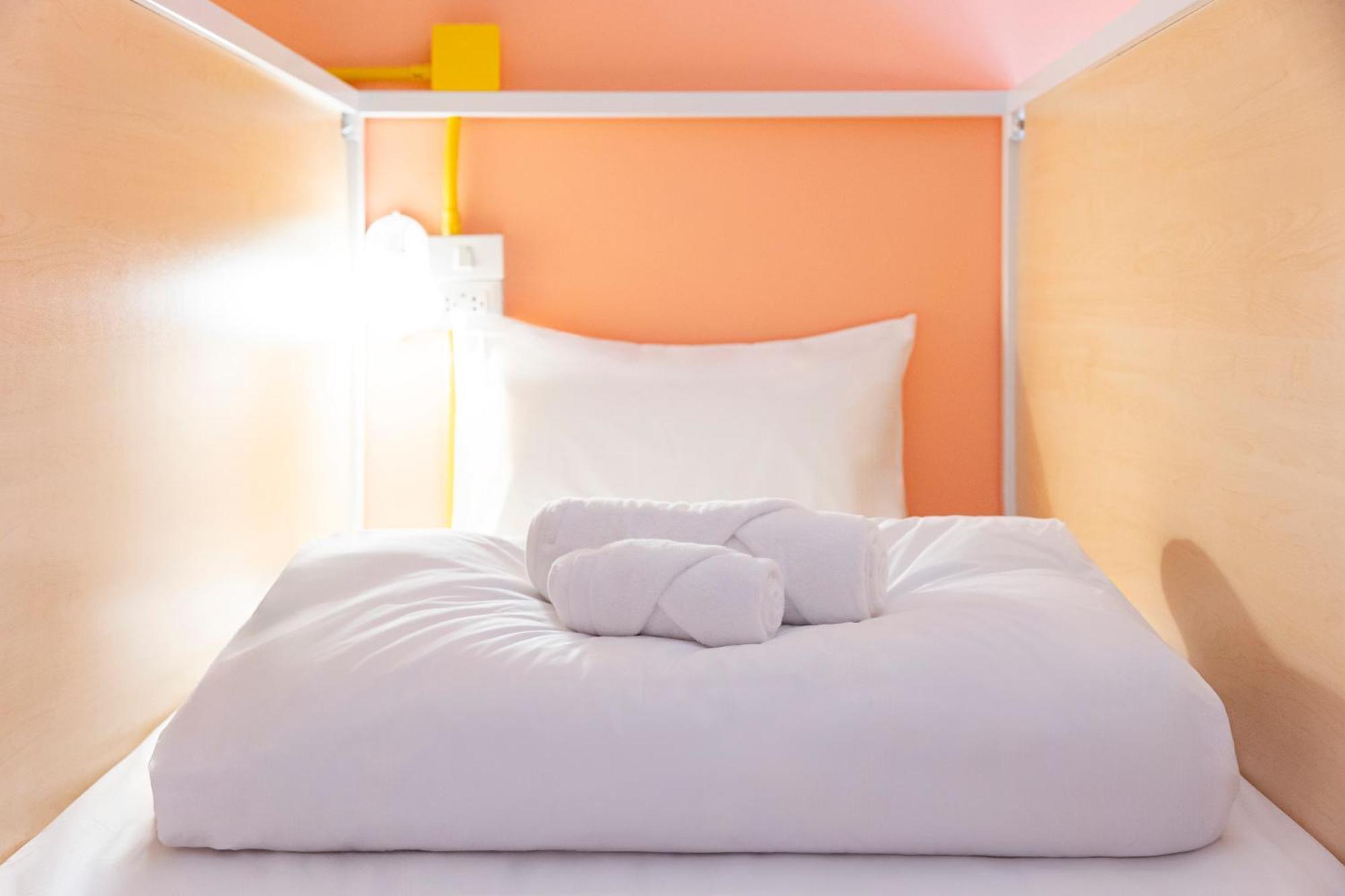 Sweett Lemon Hostel Patong Екстериор снимка