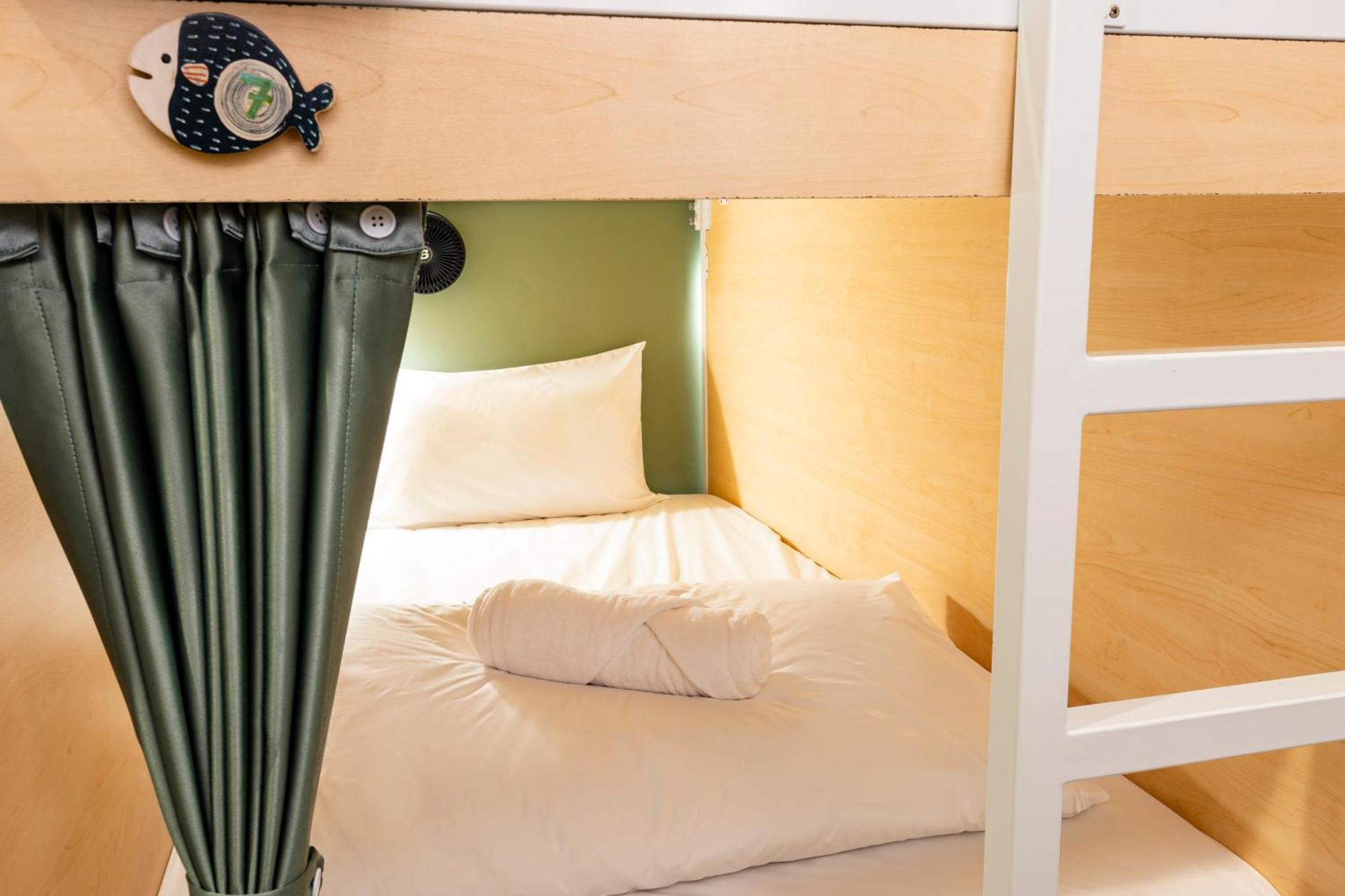 Sweett Lemon Hostel Patong Екстериор снимка