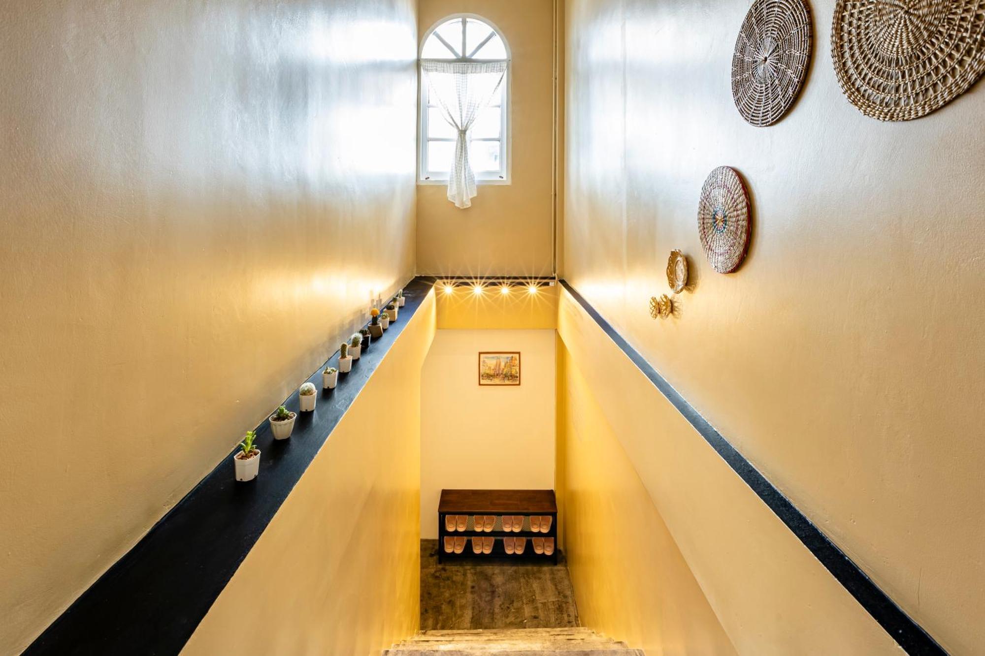 Sweett Lemon Hostel Patong Екстериор снимка